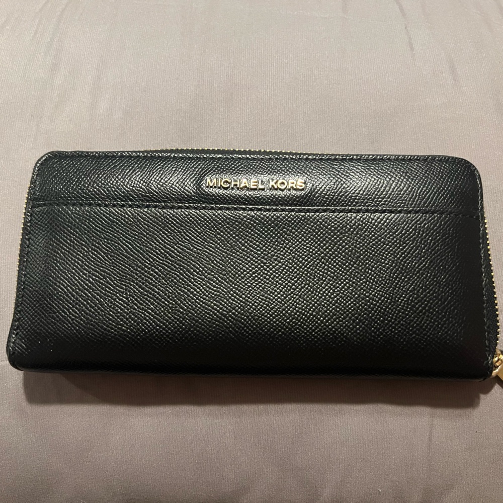 MK wallet